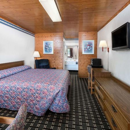 Post Oak Inn Браунвуд Екстер'єр фото
