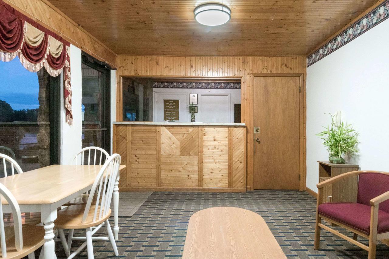 Post Oak Inn Браунвуд Екстер'єр фото