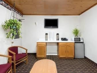 Post Oak Inn Браунвуд Екстер'єр фото
